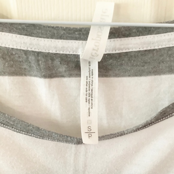 Aeropstale soft short sleeve tee - Picture 3 of 4